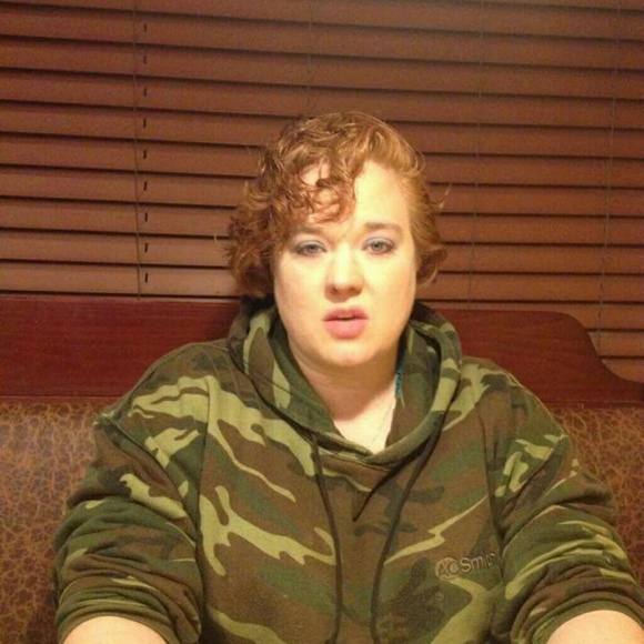 Meet your Posher, Sherri - Picture 2 of 3